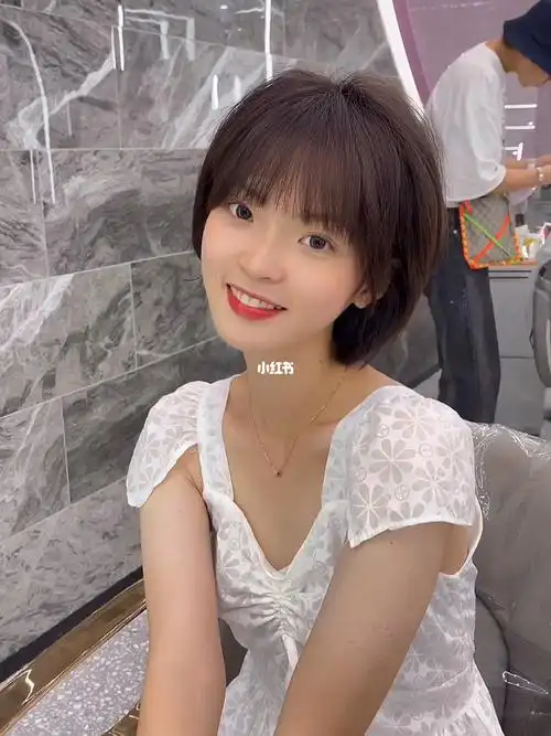 生活的修颜发型适合自己的是很重要的长沙发型 长沙onhair罗智林 长沙