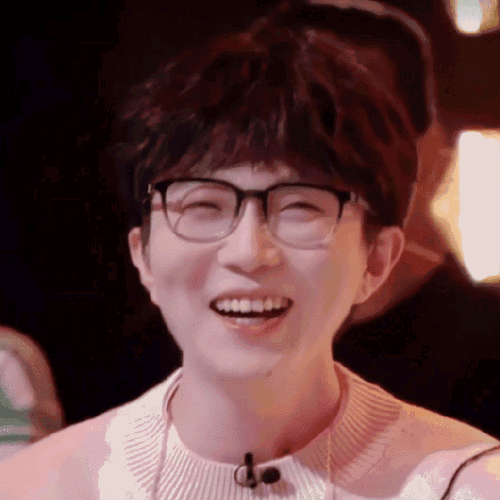 毛不易代言江小白