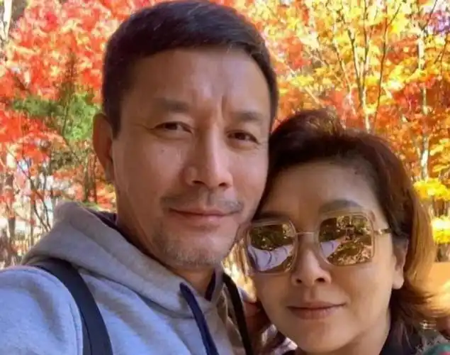 演员田小洁:出道22年低调零绯闻,对江珊一见倾心,待继女如亲生