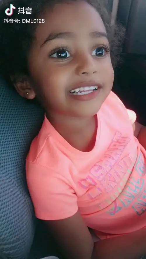 这是我在抖音看到最漂亮的中非混血儿