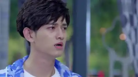 举报视频:麻辣变形计:阿勇不愧是烈火神盾第一高手,竟轻松击败关小迪!