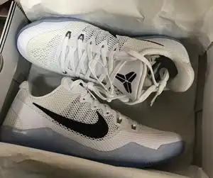 科比11代贝多芬白蓝色透明底kobe 11 em篮球鞋运动鞋