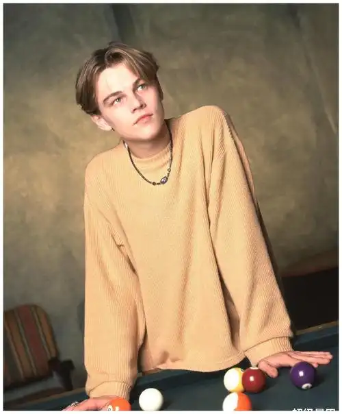 庆祝相处2年的模特女友23岁生日|莫罗尼|小李子|奥斯卡_新浪新闻