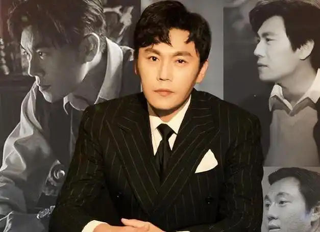 庾澄庆伊能静同日赴美,参加儿子毕业典礼,网友感叹意难平!