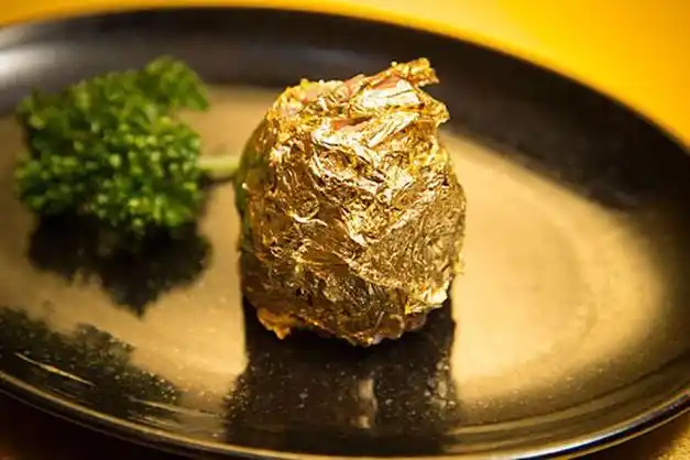 欧洲中世纪的贵族美食-黄金大餐,没错,真的是用黄金制作的美食