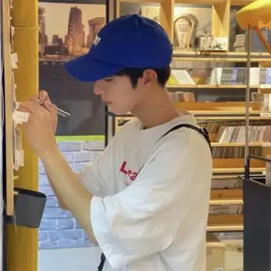 高清真人酷味少年头像图片超酷男生个性帅气微信图片大全