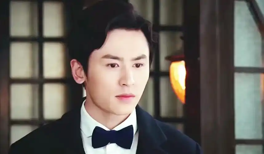 《半妖倾城》:只要奋力拼搏过,就会留下因辛苦而流下的汗水印记