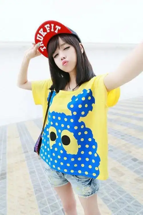 好看的qq皮肤女生图片