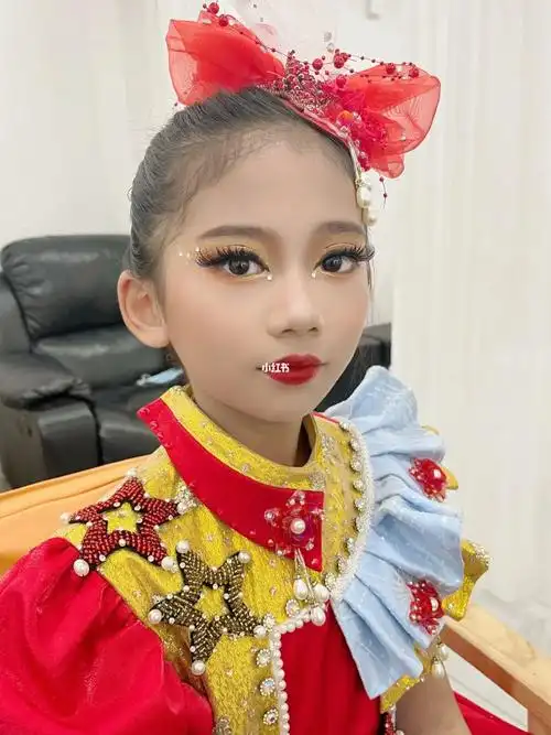 儿童舞台妆  #儿童舞台妆表演