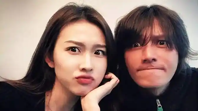 陈坤儿子女友疑曝光 高鼻梁大眼睛长相靓丽 见双方家长获认可-娱乐