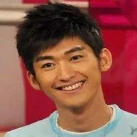 张翰头像 高清男明星张翰霸道头像【点击鼠标右键下载】