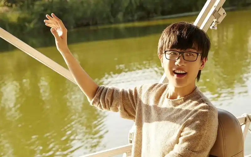 【许嵩】歌曲高潮合集,安静听歌(持更,更新至p5)_哔哩哔哩 (゜-゜)つ