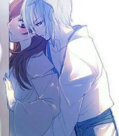 霸气壁咚接吻情侣头像 霸气头像图片大全 -【爱个性】