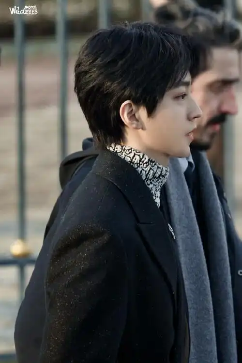 王俊凯鼻子还好吗##王俊凯 盒子里的猫预告