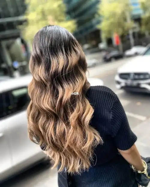 墨尔本理发店染发balayagebykenzee