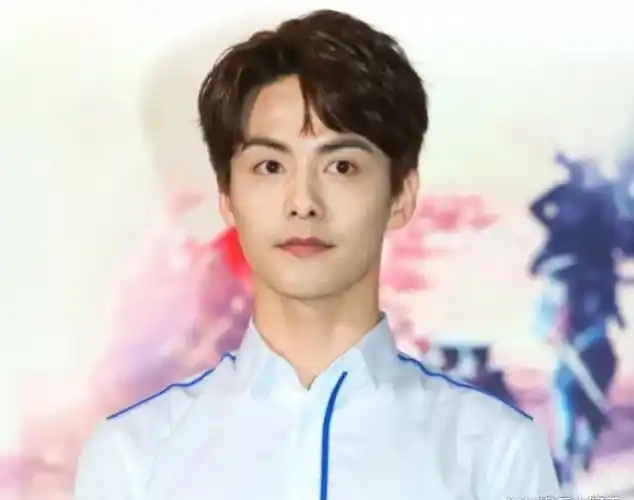 要不是马天宇多问这一句,我们还真不知道呢!毕业的