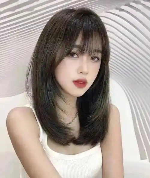 元旦女发发型看这里,让你美出新花样,一共15款_头发_效果_自然