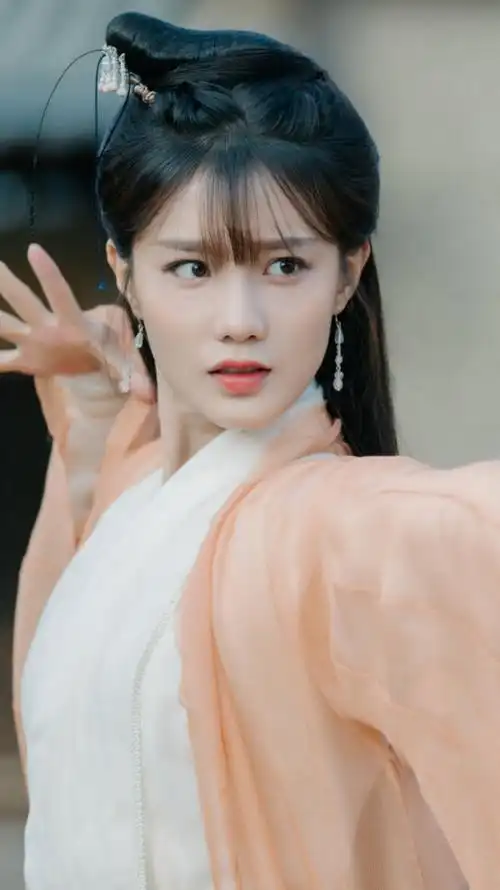 且听凤鸣 朝歌 陈意涵