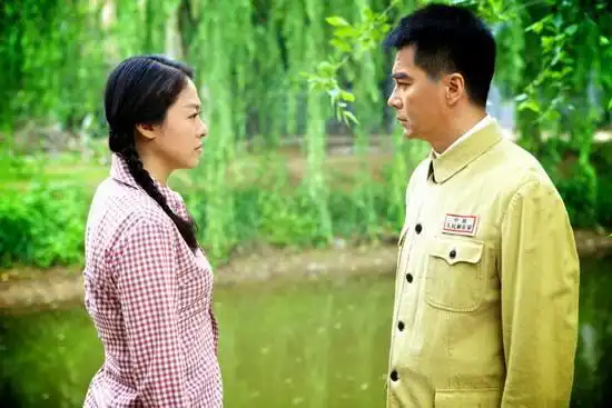 《温暖的日子》中隐忍善良的秦珍