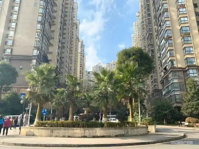 贵阳房产网>贵阳二手房>云岩二手房>大营坡二手房>天誉城>834_626