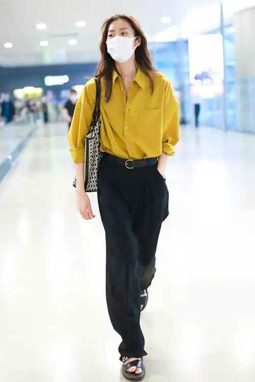 刘雯衬衫穿搭的魅力