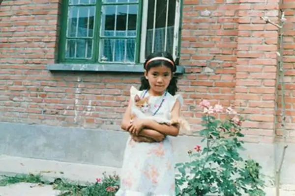 高圆圆童年照曝光(图解)