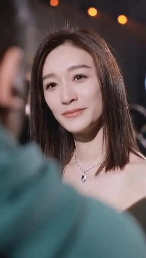 李小冉安利我们的日子##李小冉红毯状态