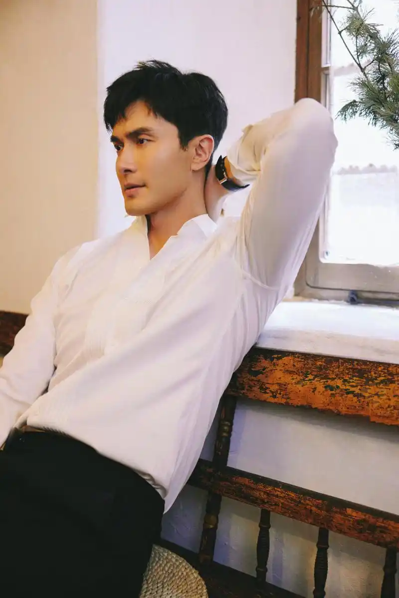 高伟光写真壁纸[微风]