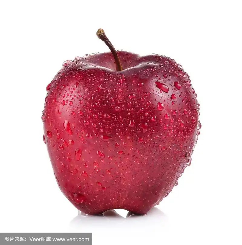 白色背景上有水滴的红苹果