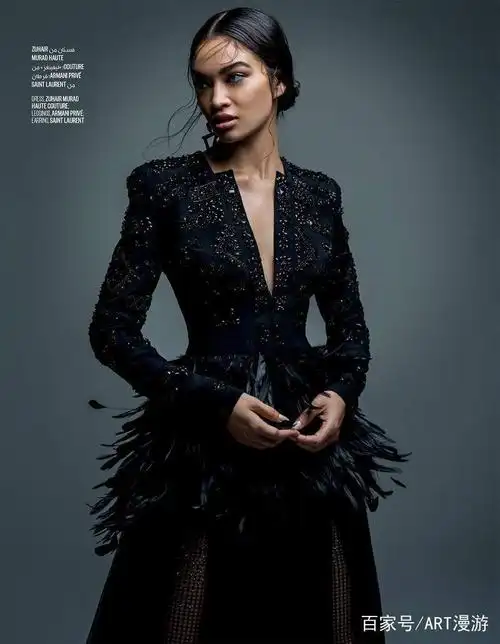 超模shanina shaik登封《vogue》阿拉伯版6月刊