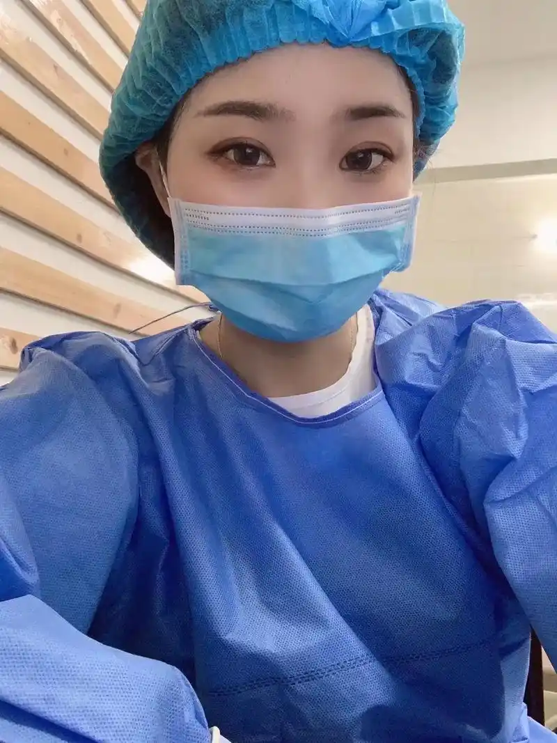 找个护士老婆不好吗?工作稳定 人也长得又好看 不纹身 不 - 抖音