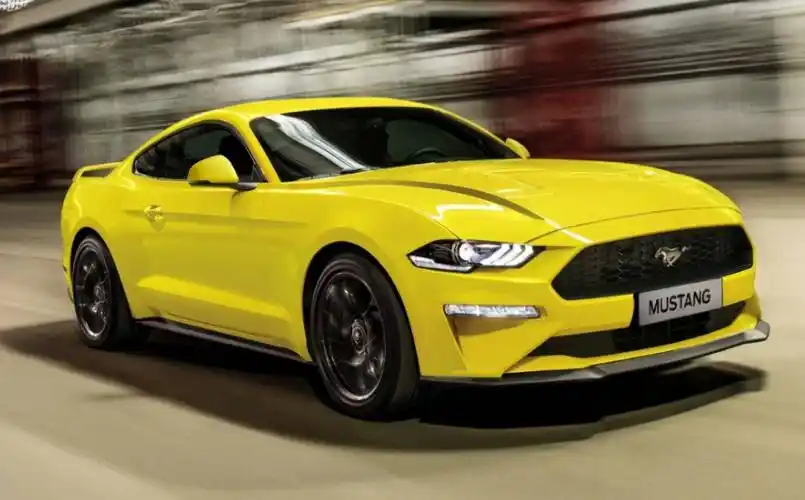 2021款mustang正式上市售价3698万元起平民跑车多个选择