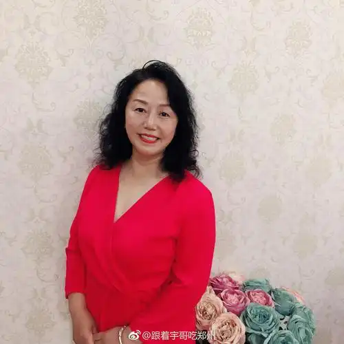 妈生日快乐刚用手机给老妈拍了9张照片