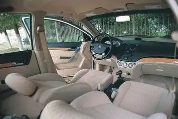 雪佛兰乐风内饰