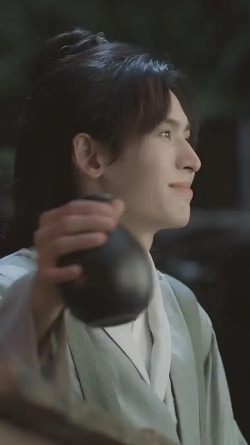 最新几集,周子舒真的好美,怼脸越看越美.