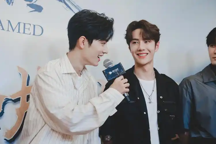 搬运自微博博君一肖超话 - 堆糖,美图壁纸兴趣社区