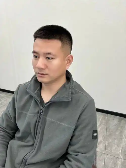 立体时尚很有型,18到38的男士都适合——最潮男发推荐_发型_魅力_寸头