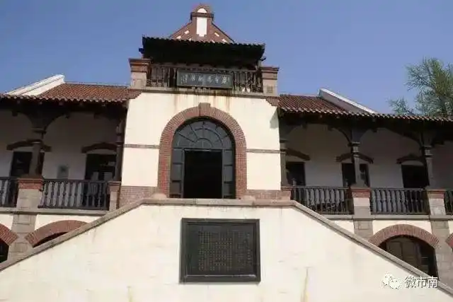 出现的德式建筑之一,原系德国总督副官弗莱海顿61利利恩可龙宅邸