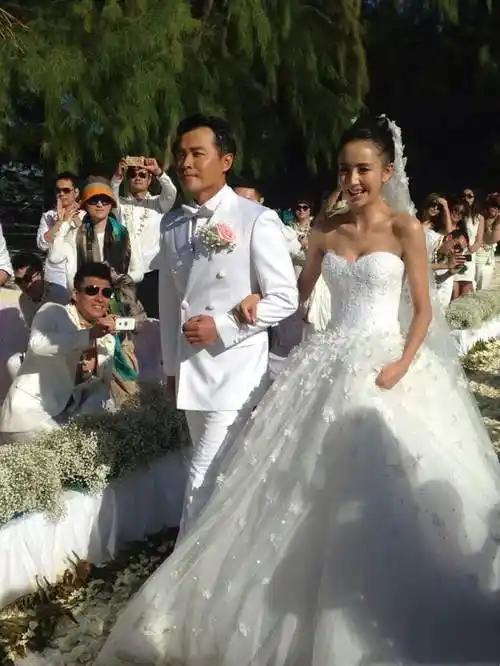 2021年11对离婚明星夫妻婚史最长的只有12年最短的不到3年