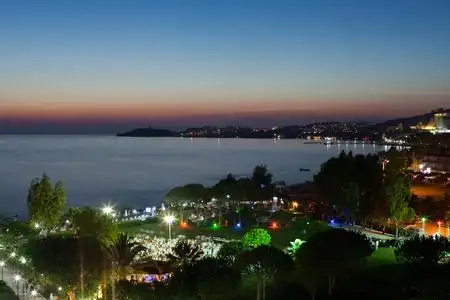 爱琴海海岸线图片