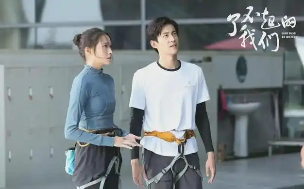 关晓彤出道23年归来才27岁,被郑恺说是从小看到大的老艺术家