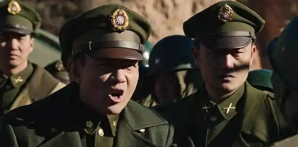 《大决战》从国军到八路,亦正亦邪,看乔三本矛盾曲折的成长之路