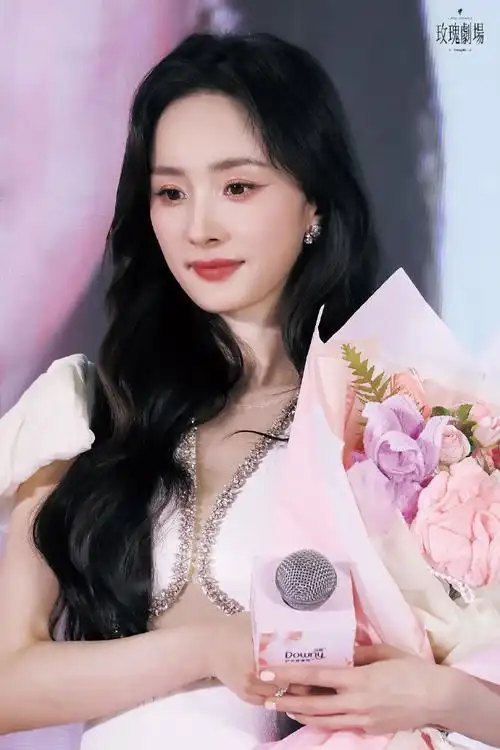 3836383937363836幕公主请登场@杨幂