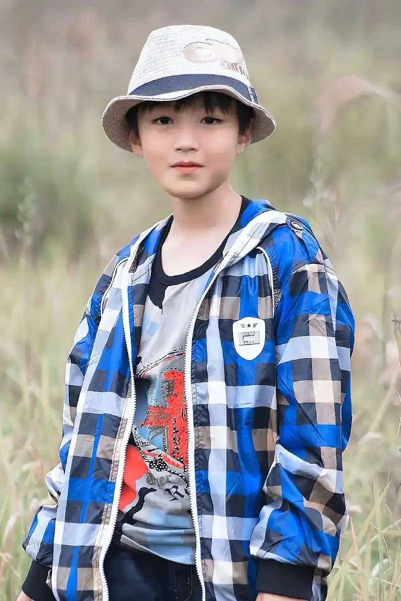 从小帅到大的宝宝#王俊凯 #三生有幸王俊凯 #潮酷男孩 #王 - 抖音