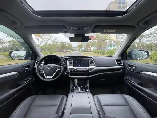 汉兰达2021款价格(汉兰达2021款价格及图片七座参数图)