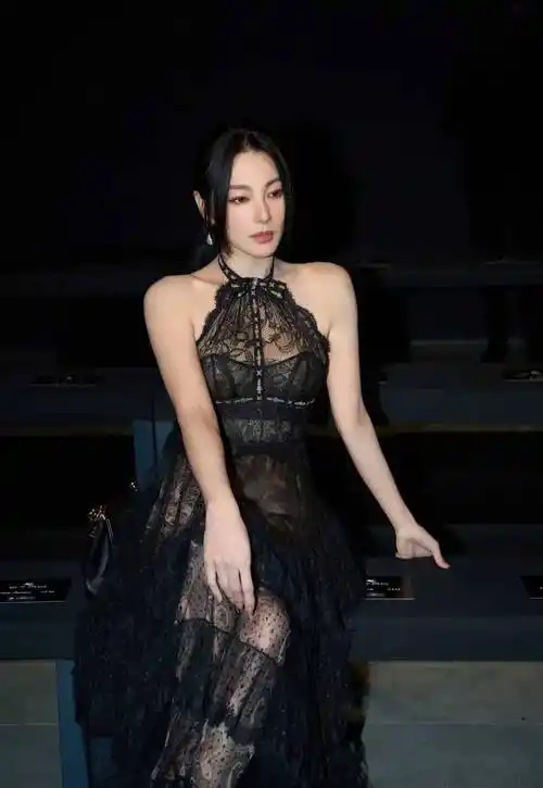 张雨绮"胸"悍的人生,性感的身材,火爆的脾气,绮姐是女王!