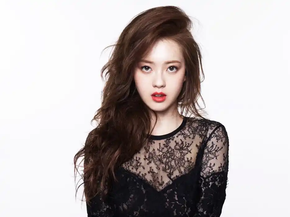 高雅拉的男友是谁?