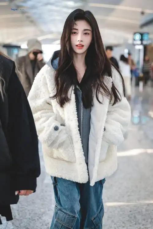 鞠婧祎##鞠婧祎机场