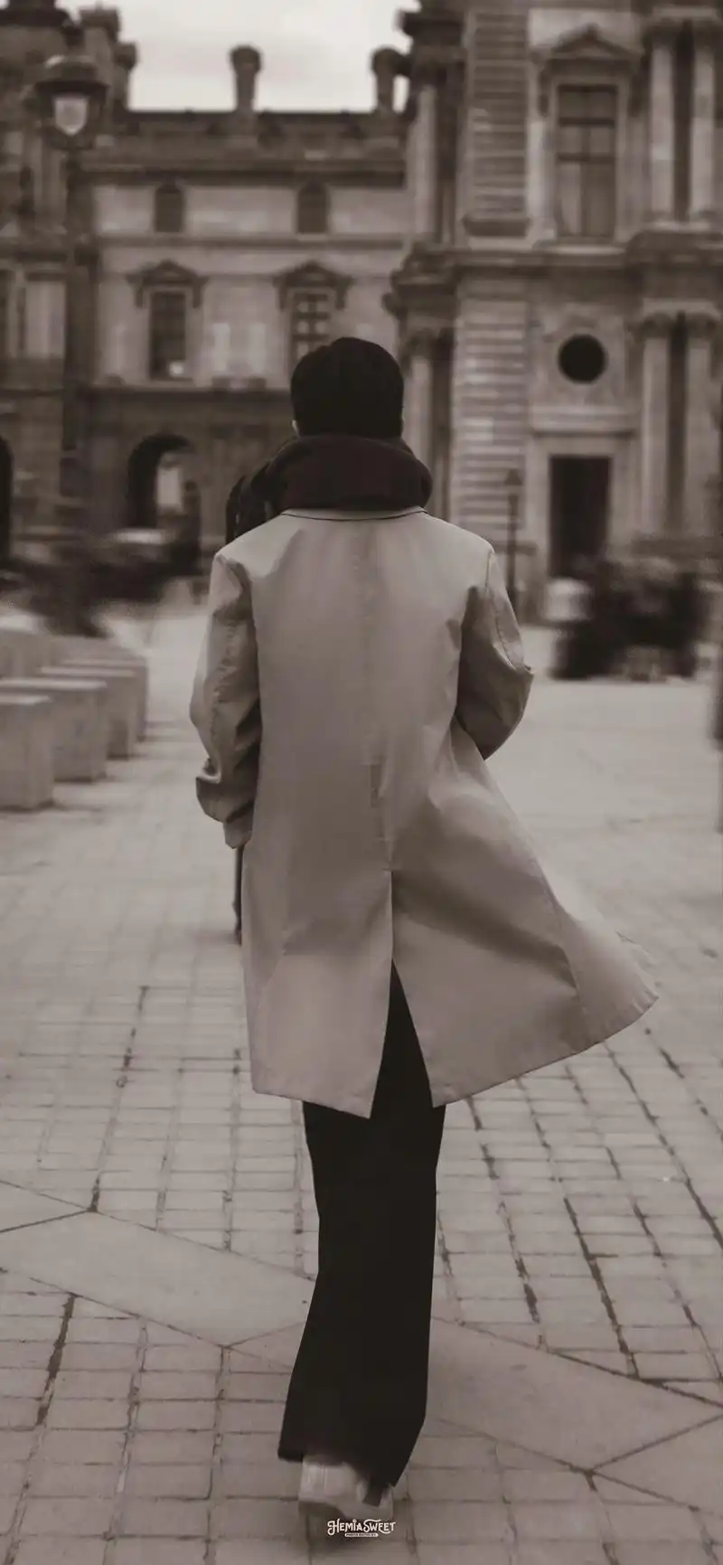 肖战 爱惨了这个背影 - 抖音