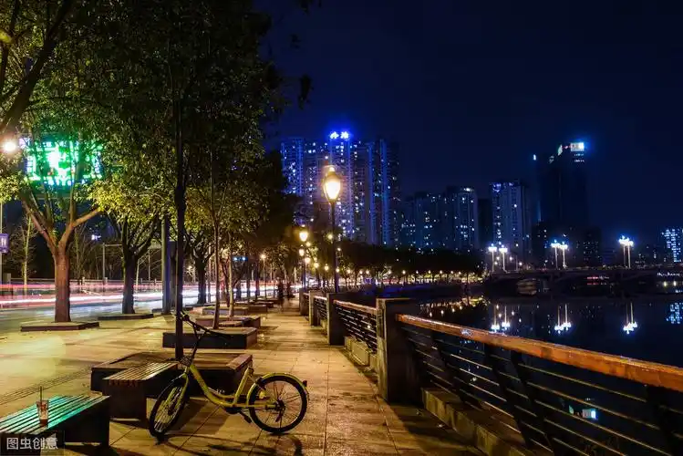 心很累失望伤感的说说,送给心力交瘁的你